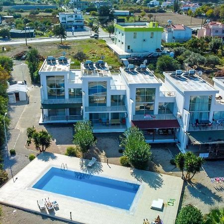 Spacious Three-Bedroom Apartment With Sea View A3 Kyrenia  Ngoại thất bức ảnh