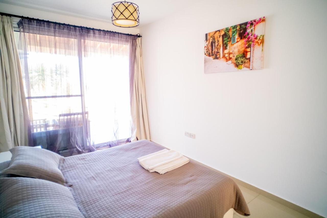 Spacious Three-Bedroom Apartment With Sea View A3 Kyrenia  Ngoại thất bức ảnh